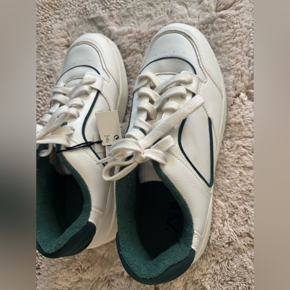 Zara White and Green Sneakers